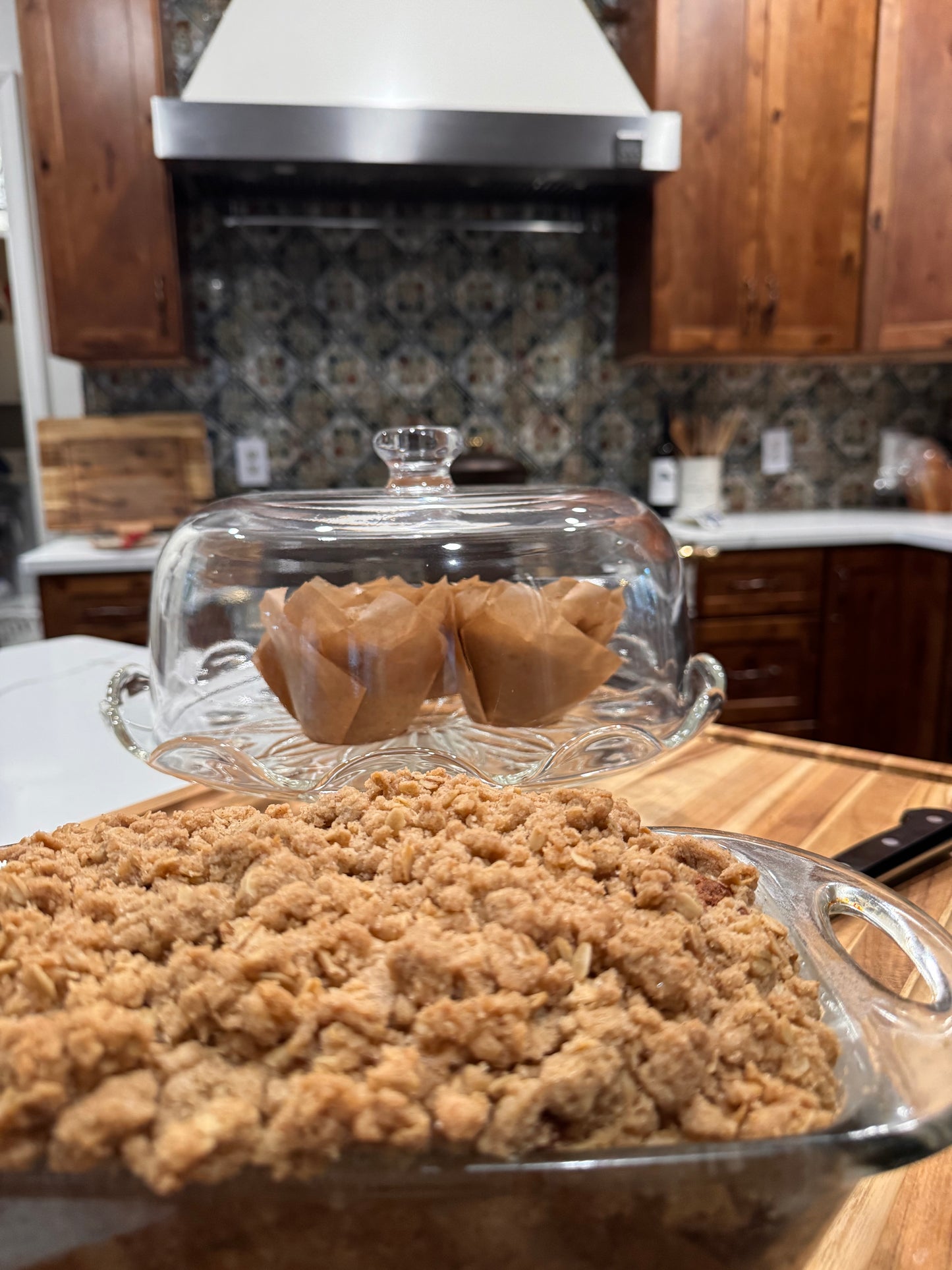 Baked Banana Muffin with Cinnamon Streusel